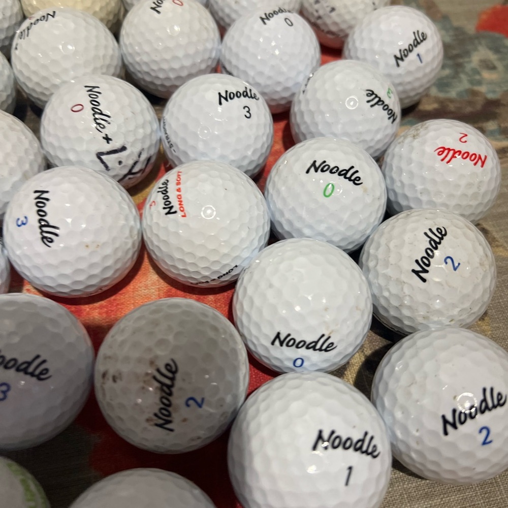 Noodle Used Golf Balls and Tees-37 - Picture 5 of 6